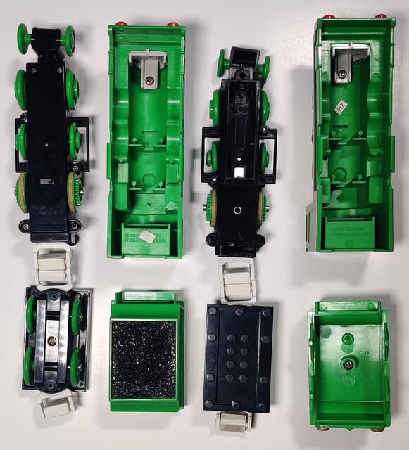 1994 1997 battery_compartment chassis date_code europe henry power_car thomas_the_tank_engine tomy tomytrain toy train // 1718x1893 // 1.0MB