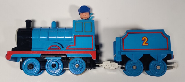 1994 doll edward europe power_car thomas_the_tank_engine tomy tomytrain toy train // 2420x1077 // 677KB