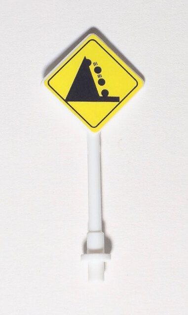 2005 accessory motor_road_&_rail motor_tomica plarail sign tomica_world tomy toy // 1190x1998 // 463KB
