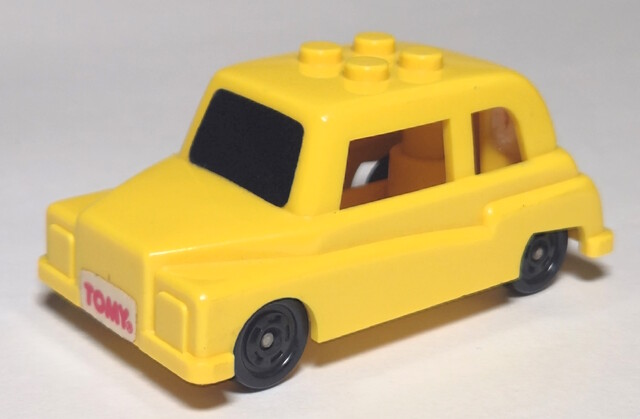 car europe north_america tomy tomytrain toy // 2492x1633 // 741KB