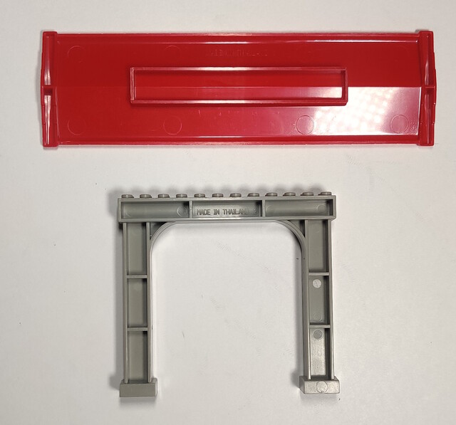 accessory europe tomy tomytrain tt_signal_station // 1715x1599 // 632KB