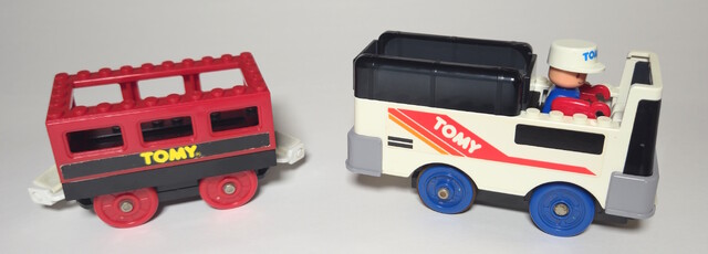 1990 bus car doll tomy tomytrain toy train // 4538x1630 // 1.4MB