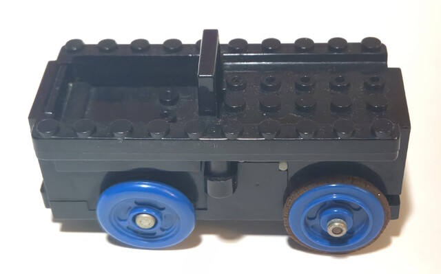 1990 accessory bus car chassis component tomy tomytrain toy // 2888x1800 // 745KB