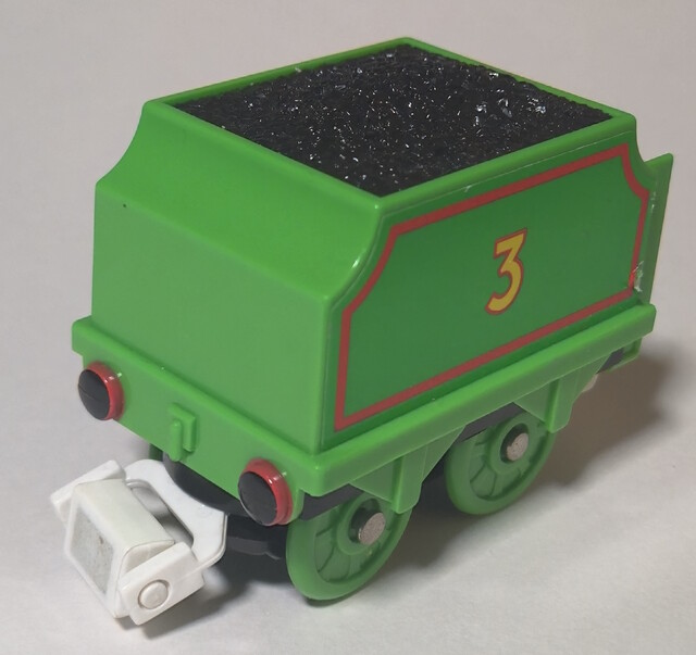 henry tender thomas_the_tank_engine tomy tomytrain toy train // 2882x2715 // 1.3MB