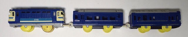 1979 blue_train ef65 japan p_blue_train_set passenger_car plarail power_car tomy toy train // 5008x1002 // 1.1MB