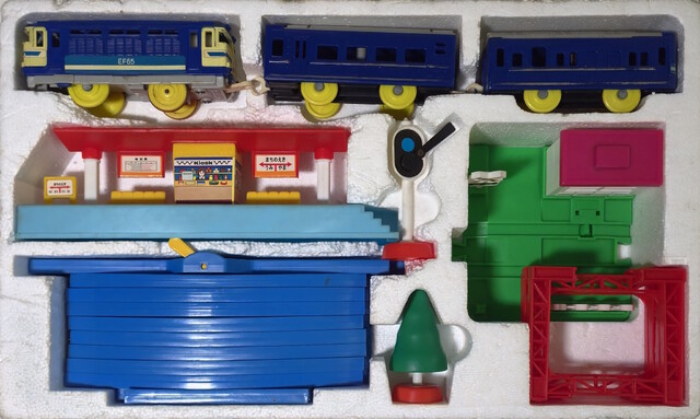 1979 accessory blue_train box box_contents catenary ef65 japan p_blue_train_set passenger_car plarail rail signal station tomy toy train tree // 4865x2908 // 3.6MB