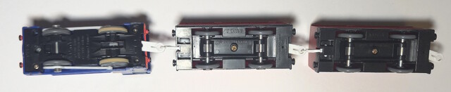 chassis motor_road_&_rail passenger_car power_car sir_handel thomas_the_tank_engine tomy toy train // 5135x1048 // 1.2MB