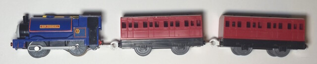 motor_road_&_rail passenger_car power_car sir_handel thomas_the_tank_engine tomy toy train // 3679x750 // 608KB