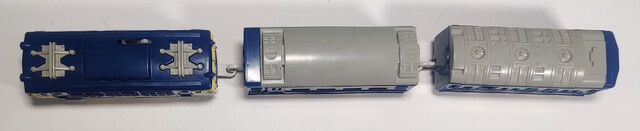 blue_train ef65 new_power p_blue_train passenger_car plarail tomy toy train // 3242x665 // 288KB