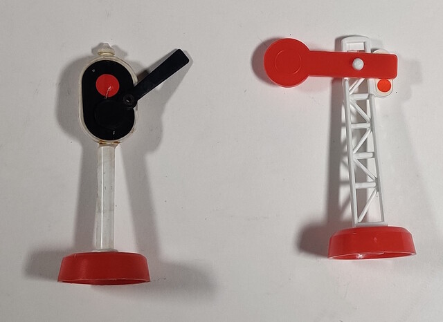 accessory germany japan junior_express junior_express_4545 plarail signal stelco tomy toy // 1375x1001 // 351KB