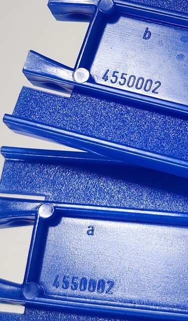 germany junior_express junior_express_4545 rail stelco straight_rail tooling_mark toy // 763x1301 // 416KB