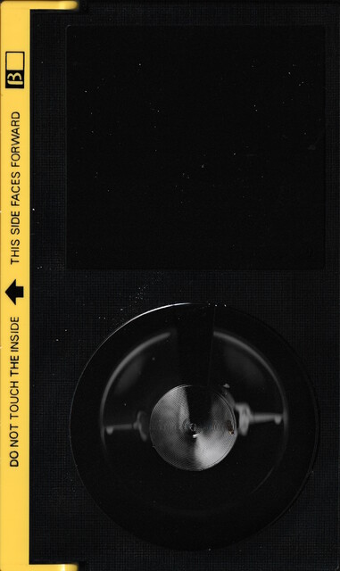 betamax cassette front japan l250 ntsc scan sony tape // 2182x3662 // 4.3MB