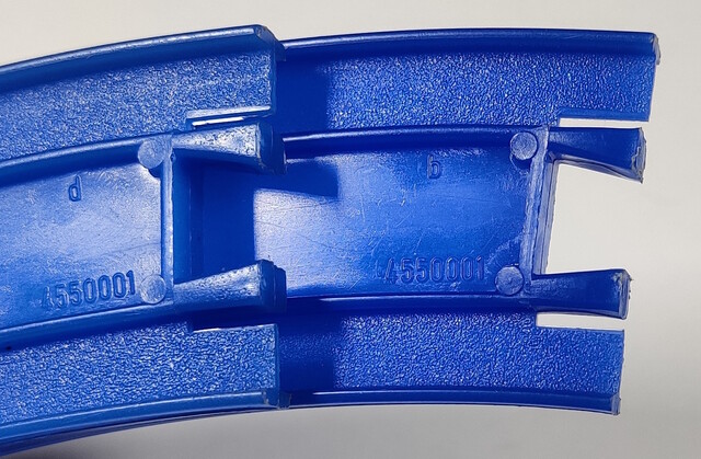 curve_rail germany junior_express rail stelco tooling_mark toy // 1514x991 // 527KB