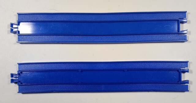 germany junior_express rail stelco straight_rail toy // 2705x1428 // 866KB