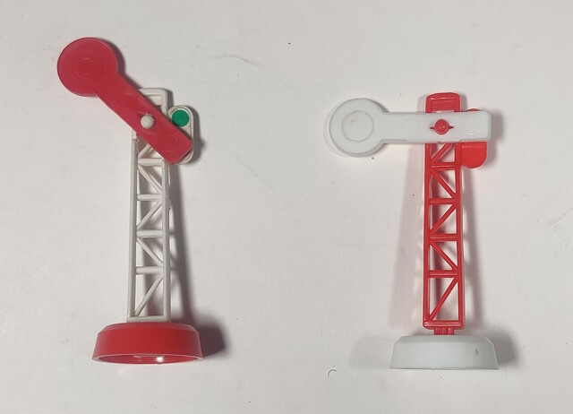 accessory germany junior_express signal stelco toy // 1838x1328 // 337KB