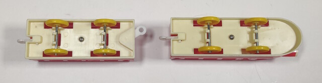 1975 chassis north_america straco straco_my_first_train_set toy train // 2924x760 // 346KB