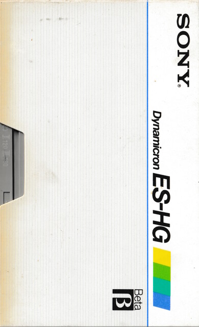 betamax case eshg l500 scan sony tape // 2252x3698 // 3.5MB