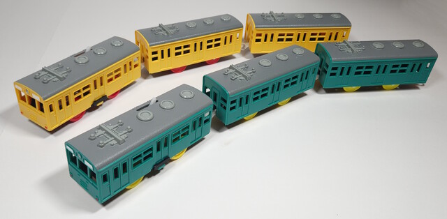 103_series 2000 japan p_everybodys_choice_revival_trio plarail power_car tomy toy train // 4557x2233 // 2.4MB