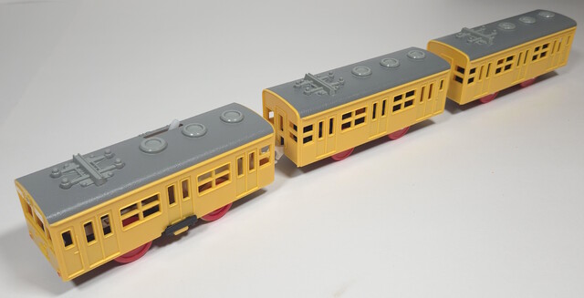 103_series 2000 japan p_everybodys_choice_revival_trio plarail power_car tomy toy train // 4168x2129 // 1.8MB