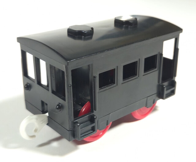 2001 brakevan europe tomica_world tomy toy train tw_steam_train_set // 3563x2947 // 1.2MB