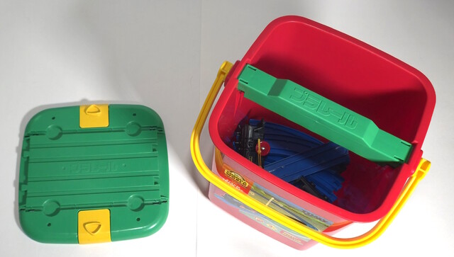 2001 box_contents europe packaging tomica_world tomy tw_steam_train_set // 5180x2935 // 2.9MB