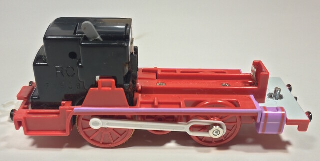 2008 battery_compartment chassis gearbox power_car rosie thomas_the_tank_engine toy train // 5119x2574 // 3.0MB