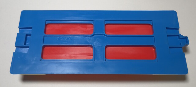 2000 accessory bridge drawbridge north_america tomy tomy_preschool_train_set tooling_mark toy // 5386x2405 // 2.4MB