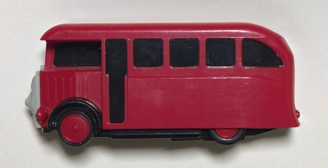 2004 bertie bus europe motor_road_&_rail motor_tomica mrr_big_race_set thomas_the_tank_engine tomy toy // 2271x1166 // 549KB