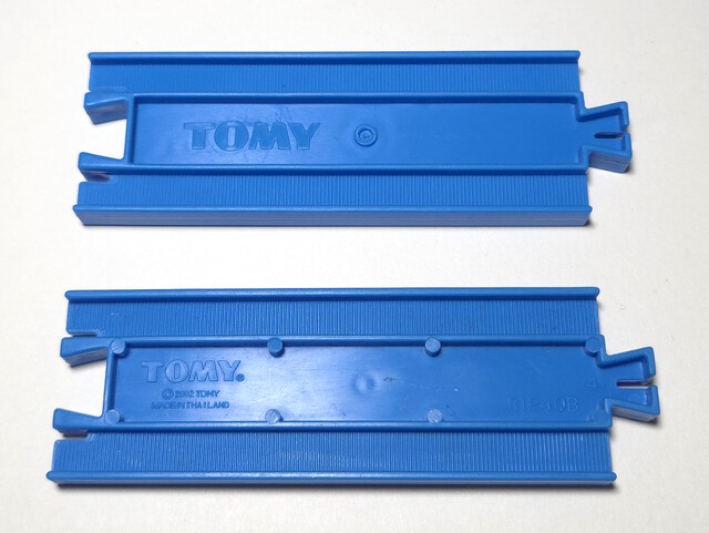 2004 europe half_straight_rail motor_road_&_rail mrr_big_race_set rail thomas_the_tank_engine tomy tooling_mark toy // 3877x2916 // 3.4MB