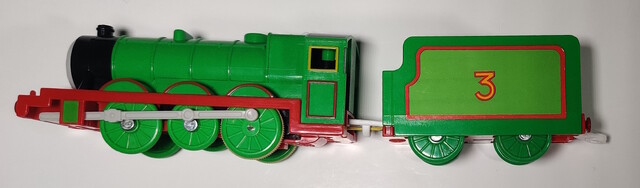 1997 bor_henry_accessory_set henry north_america power_car thomas_battery_operated_railway thomas_the_tank_engine tomy toy train // 2632x775 // 575KB
