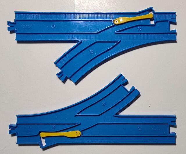 1997 bor_standard_set north_america rail thomas_battery_operated_railway thomas_the_tank_engine tomy toy turnout_rail // 2090x1734 // 943KB
