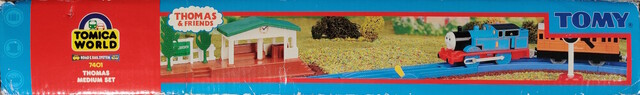 2001 box europe packaging thomas thomas_the_tank_engine tomica_world tomy top tw_thomas_medium_set // 3840x570 // 805KB