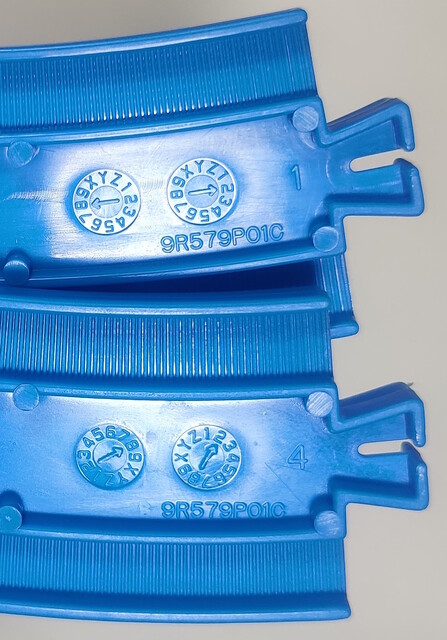 2008 curve_rail europe motor_road_&_rail mrr_thomas_medium_set rail thomas_the_tank_engine tomy tooling_mark toy // 1127x1615 // 656KB
