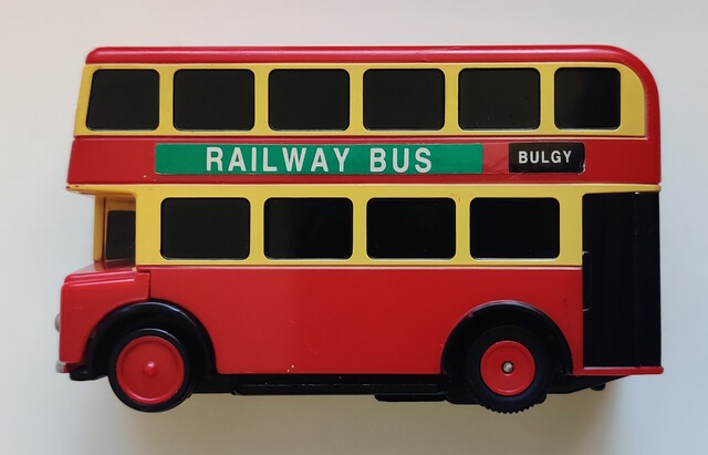 1997 bulgy bus japan motor_tomica p_thomas_bulgy_set plarail thomas_the_tank_engine tomy toy // 1860x1195 // 515KB