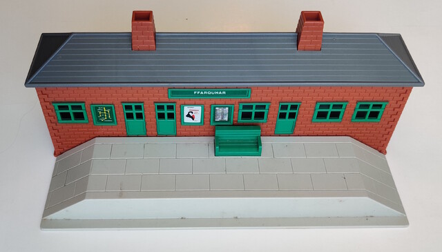 1997 ffarquhar_station japan p_thomas_bulgy_set plarail station thomas_the_tank_engine tomy // 2743x1563 // 1.1MB