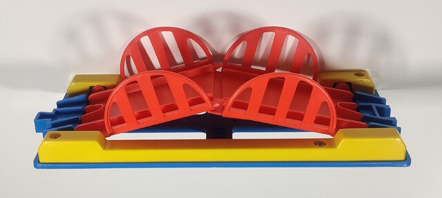1992 accessory bridge drawbridge japan p_thomas_basic_set_(1992) plarail thomas_the_tank_engine tomy toy // 2284x1024 // 373KB