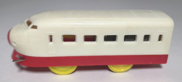 0_series_shinkansen 1971 japan p_super_express_hikari_(1970) p_super_express_hikari_no1_(1970) plarail power_car tomy toy train // 6136x2786 // 2.5MB