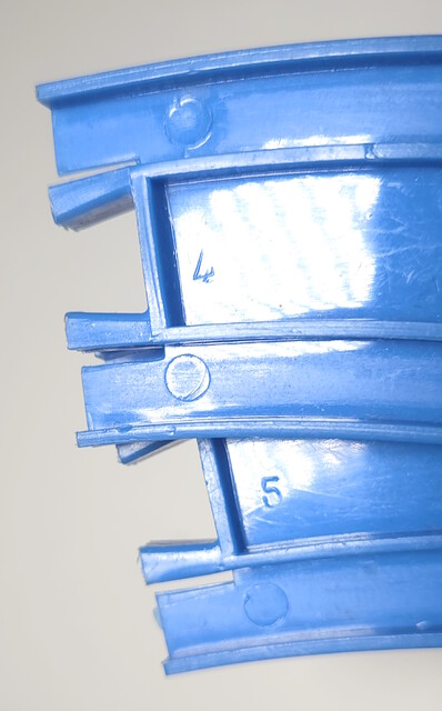 1971 curve_rail japan p_super_express_hikari_no1_(1970) plarail rail tomy tooling_mark toy // 2946x4741 // 2.6MB