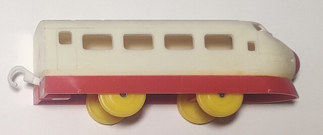0_series_shinkansen 1968 japan p_super_express_hikari_(1966) p_super_express_hikari_no1_(1968) plarail tomy toy train // 1199x503 // 214KB