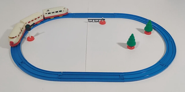 0_series_shinkansen 1968 accessory japan p_super_express_hikari_(1966) p_super_express_hikari_no1_(1968) plarail power_car rail railroad_crossing set signal tomy toy train video // 1496x748, 6.7s // 1.3MB