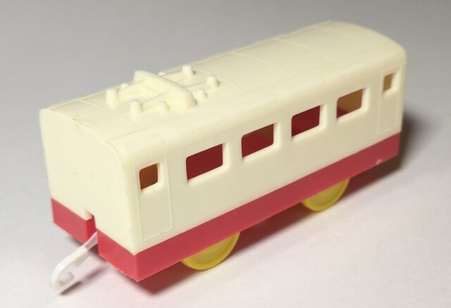0_series_shinkansen japan p_super_express_hikari_(1967) plarail tomy toy train // 3157x2157 // 1.0MB