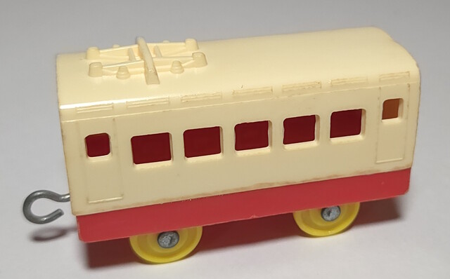 japan p_plastic_dream_super_express plarail tomy toy train // 3553x2211 // 1.2MB