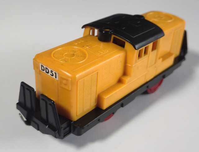1974 dd51 japan old_power plarail power_car tomy toy train // 4065x3100 // 2.1MB