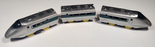 1999 japan p_2_speed_tsubasa plarail power_car tomy toy train // 3904x1181 // 1.2MB