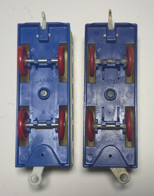 chassis japan p_sleeper_express plarail tomy toy train // 2608x3303 // 2.2MB