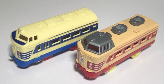 chassis japan p_l_limited p_sleeper_express plarail power_car tomy toy train // 4512x2334 // 2.0MB