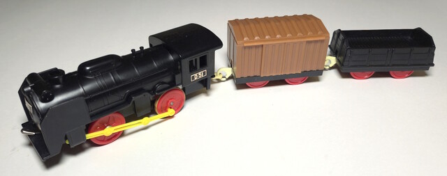 1979 covered_wagon d51 japan log_car open_wagon p_basic_no1_set plarail power_car tomy toy train // 7033x2783 // 3.3MB