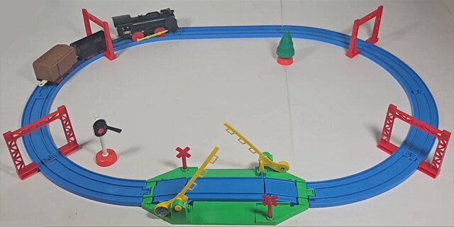1979 accessory covered_wagon d51 japan log_car open_wagon p_basic_no1_set plarail power_car railroad_crossing signal tomy toy train tree video // 1576x790, 6.7s // 1.3MB