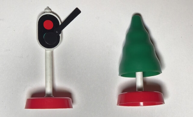 2000 accessory north_america signal tomy tomy_preschool_train_set tree // 2669x1619 // 879KB