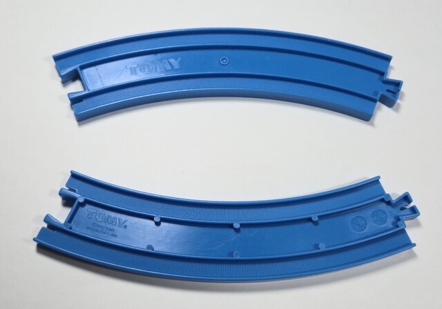 2016 curve_rail japan plarail rail thomas_and_bertie_rainbow_bridge_set tomy toy // 4303x3010 // 2.8MB